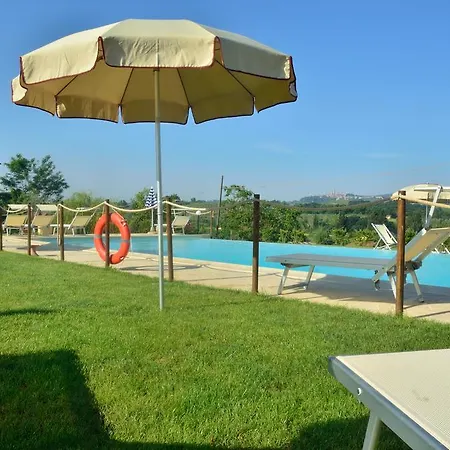 Fattoria Antonella Agroturismo *